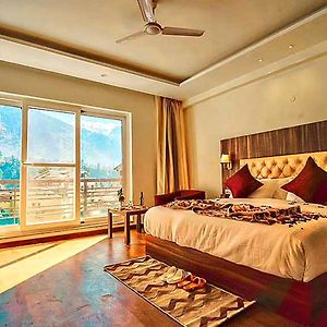 King Room Mountain View